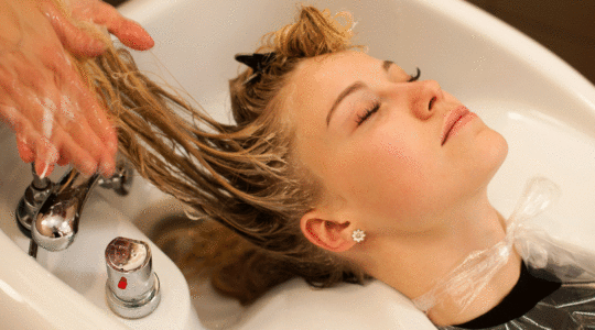 bac à shampoing pour coiffeur